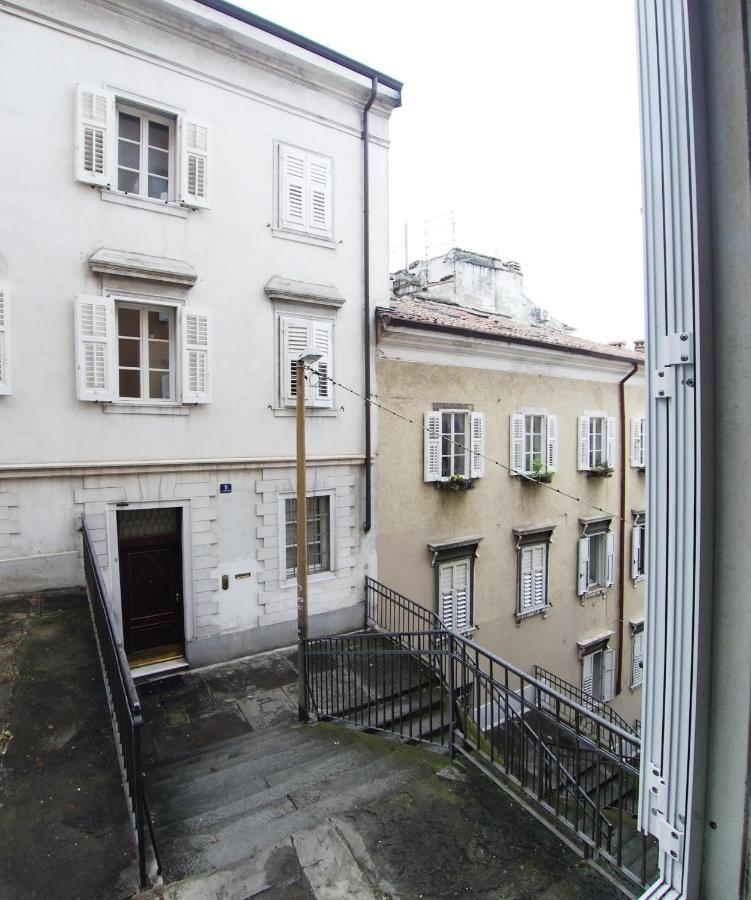 Casa Antica - Historical Apartment In Old City Center Triest Zewnętrze zdjęcie