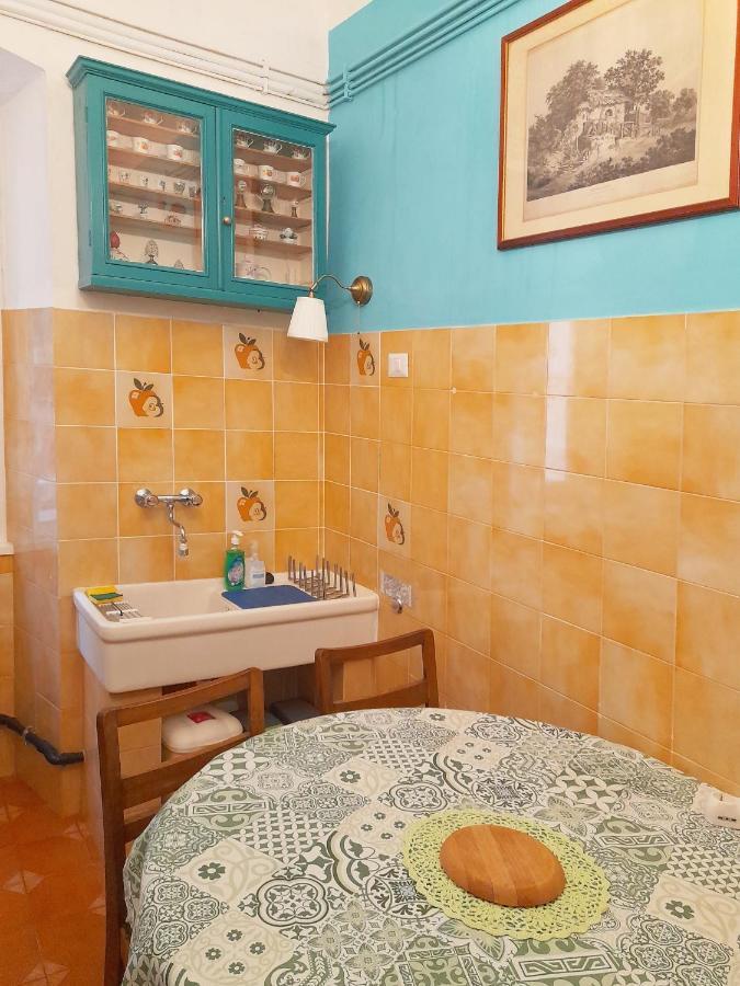 Casa Antica - Historical Apartment In Old City Center Triest Zewnętrze zdjęcie